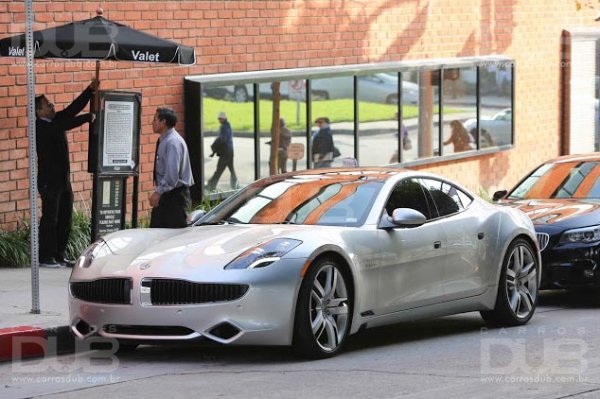 Taylor lautner bmw x6 #2