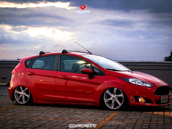 Fiesta Rebaixado Com Rodas Volcano Wheels New Santorini Aro